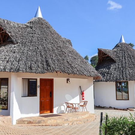 Winter Villa Resort & Spa Limited Embu Экстерьер фото