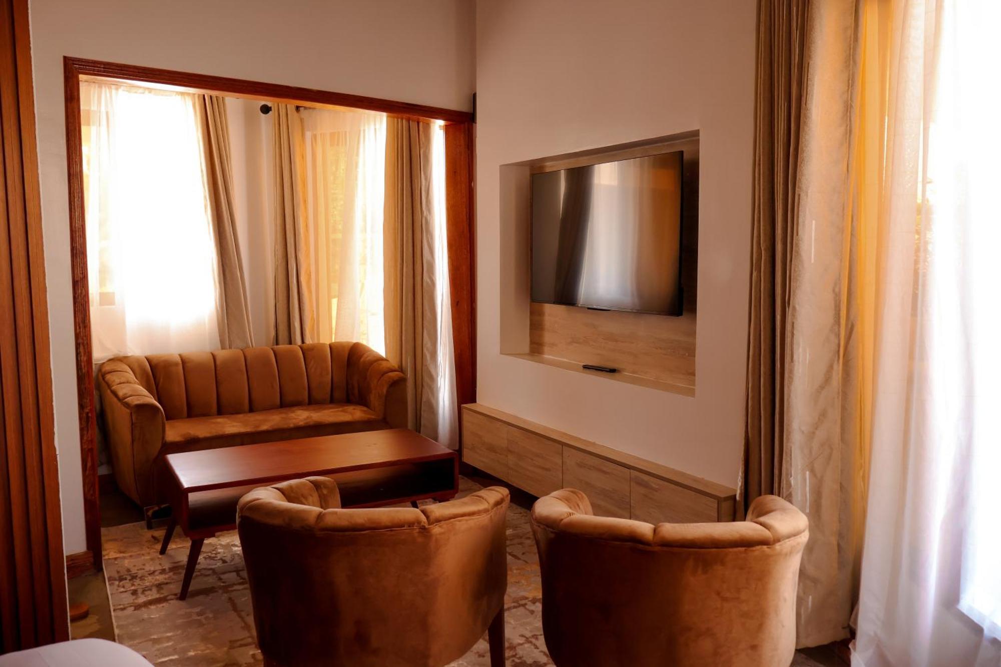 Winter Villa Resort & Spa Limited Embu Экстерьер фото