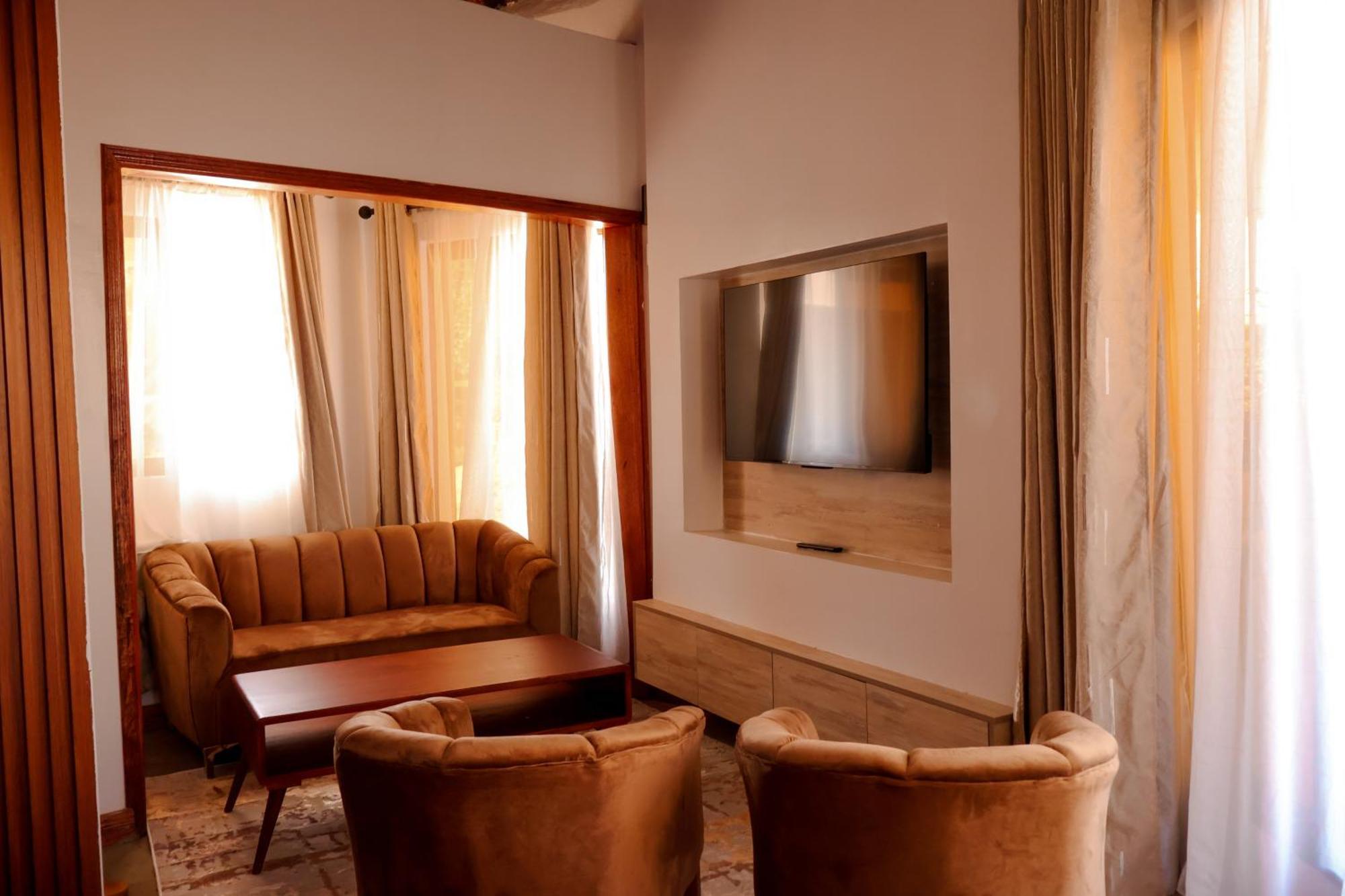 Winter Villa Resort & Spa Limited Embu Экстерьер фото